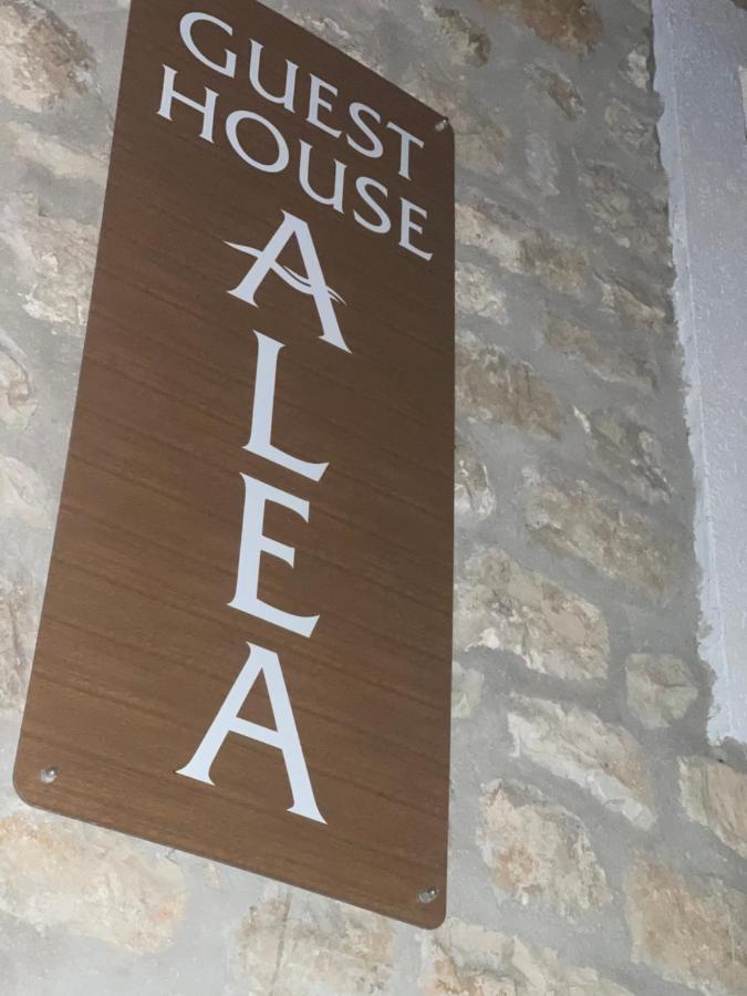 Guest House Alea Ulcinj Exterior photo